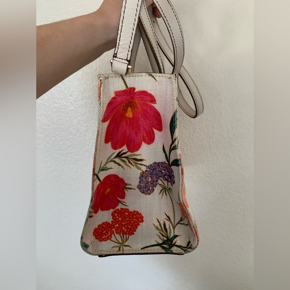 SOLD - Picture 2 of 9